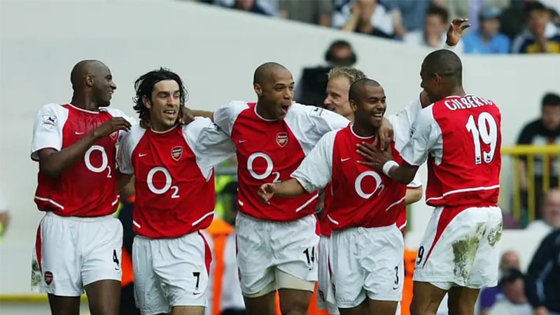 อาร์เซนอลยุค Arsene Wenger และทีม Invincibles